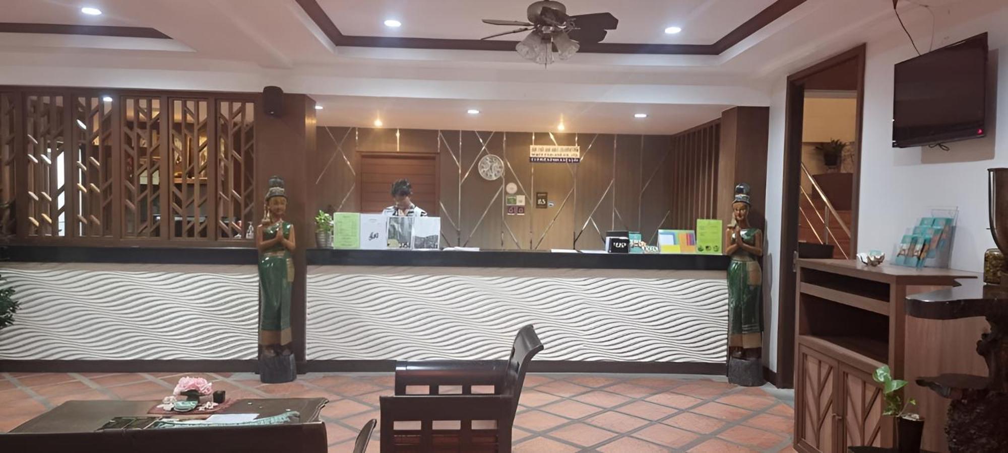 拉塔纳山酒店 Patong 外观 照片